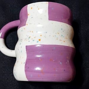 THE BIG ONE CUP COFFE, SIZE 4" HIGH 3" WIDE. NEW.